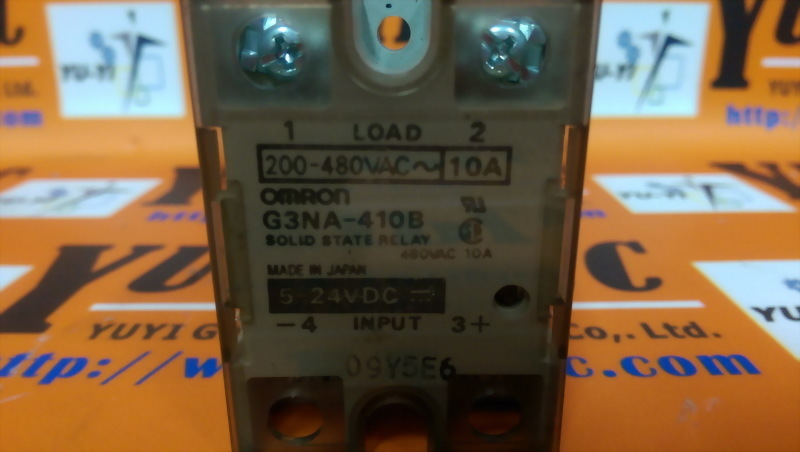 thumbnail image 2 of OMRON G3NA-410B Solid State Relay | New In Box, Industrial Control Relay 2 of 4
