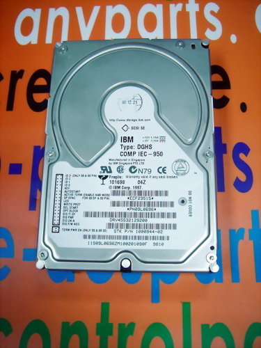 IBM HARD DRIVE DGHS / COMP IEC-950 / 09L0696 50PIN 4.5GB
