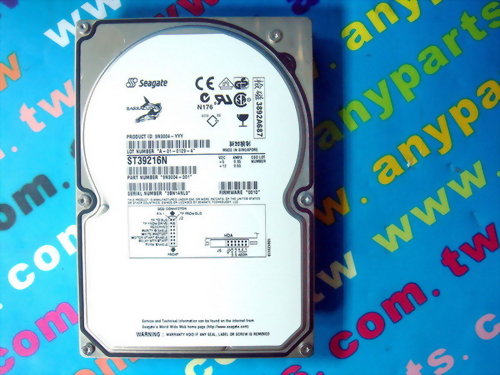 SEAGATE SCSI 50PIN 9.0GB 7200RPM ST39216N