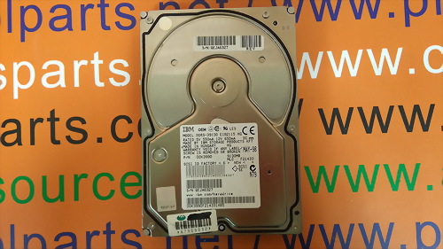 IBM SCSI HARD DRIVE DDRS-39130 E182115 HG