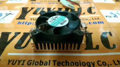 AVC DC 12V 0.9W SLEEVE BEARING