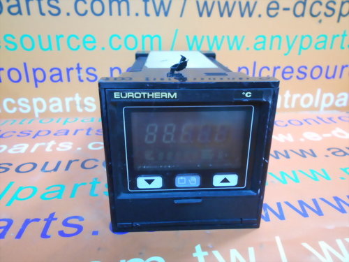 EUROTHERM CONTROLS 818SRTD/R4MA20/CTRI-DHD/FLD/NONE/NONE/SN