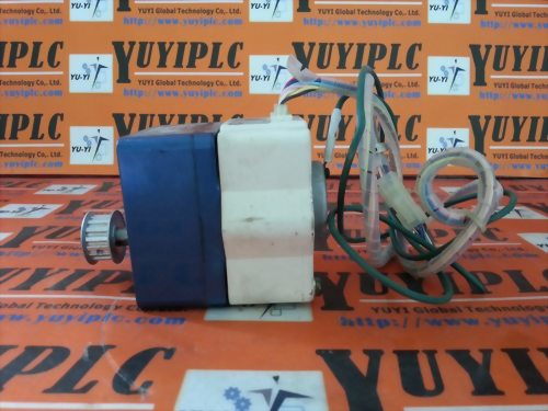 SHIBAURA IC MOTOR IC4-30B2 DC BRUSHLESS 30W