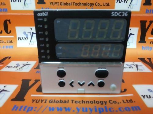 AZBIL SDC36 / C36TVCUA1200 THERMOSTAT REGULATOR