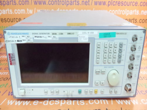 ROHDE&SCHWARZ SIGNAL GENERATOR 300KHZ...3.3GHZ SMIQ 03