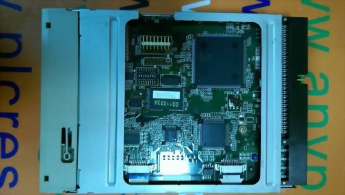 IOMEGA ZIP DRIVE 100MB INTERNAL IDE Z100ATAPI