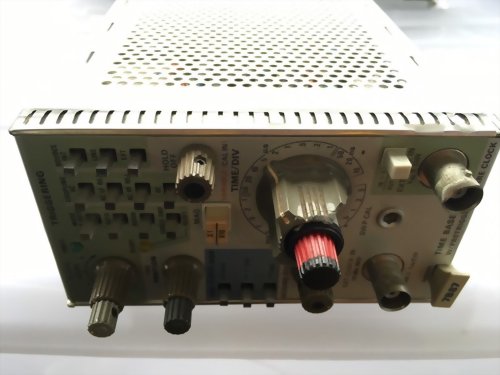 TEKTRONIX 7B87