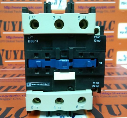 TELEMCANIQUE 3 POLE CONTACTOR LP1 D8011