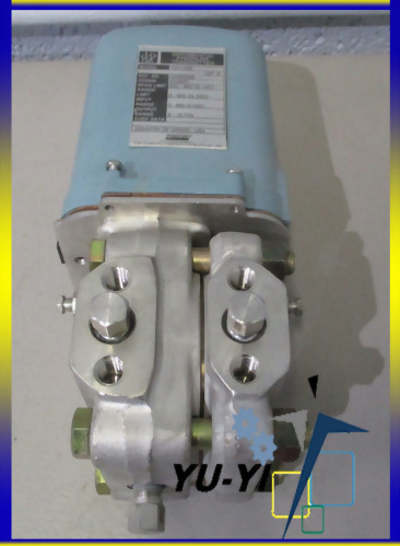 FOXBORO 13A-HS2 DIFFERENTIAL PRESSURE TRANSMITTER
