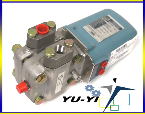 FOXBORO 13A-MS2-TR3-27 PRESSURE TRANSMITTER 09501297 13A-MS2