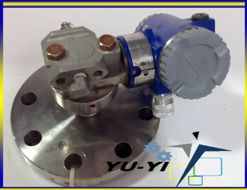 FOXBORO PRESSURE TRANSMITTER IP10-DF1B01F