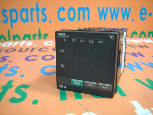 FUJI PXR-4 PXR4TAY1-1V00S TEMPERATURE CONTROLLER