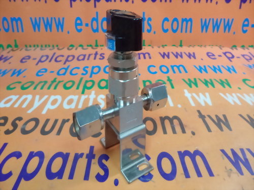 FUJIKIN 316L DIAPHRAGM SOFT-SEAL VALVE