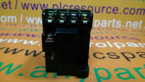 FUJI MAGNETIC CONTACTOR RC3631-02(4A)