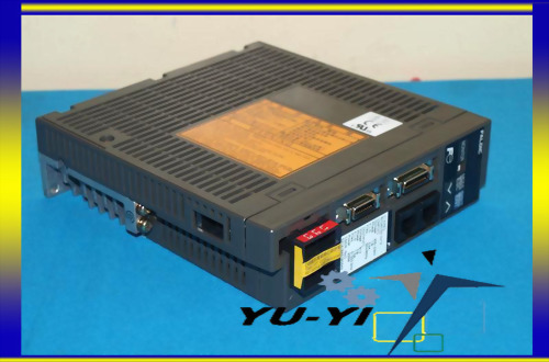 FUJI RYC201D3-VVT2 RYC201D3VVT2 SERVO DRIVE