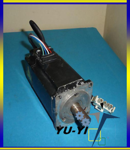 FUJI ELECTRIC GYS401DC1-CB-ZB5 GYS401DC1CBZB5 AC SERVO MOTOR 400W