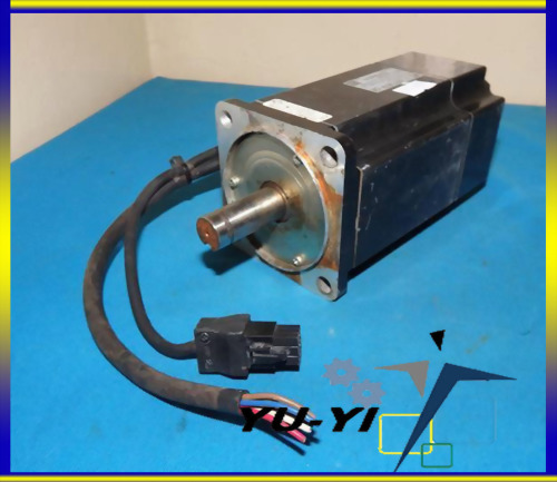FUJI ELECTRIC GYS751DC2-T2A-B AC SERVO MOTOR 750W 200HZ