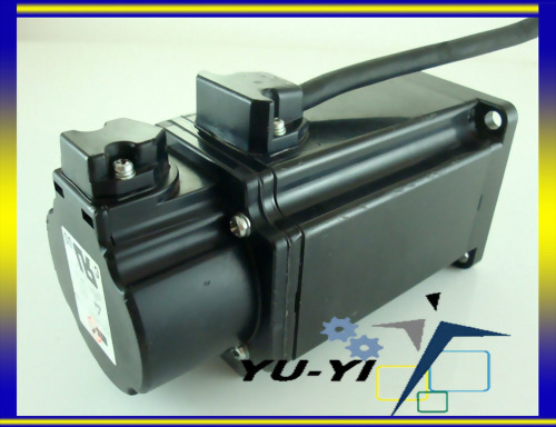 FUJI ELECTRIC SYSTEMS AC SERVO MOTOR GYS401DC2-T2C