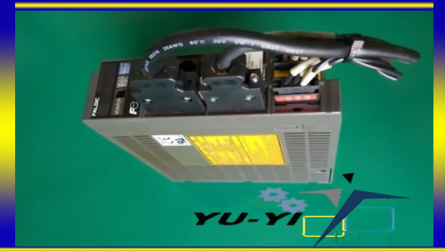 FUJI FALDIC SERVO MOTOR DRIVER RYC101D3-VVT2 100W