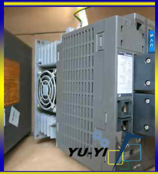 FUJI SERVO DRIVE RYC851B3-VVT2 850W