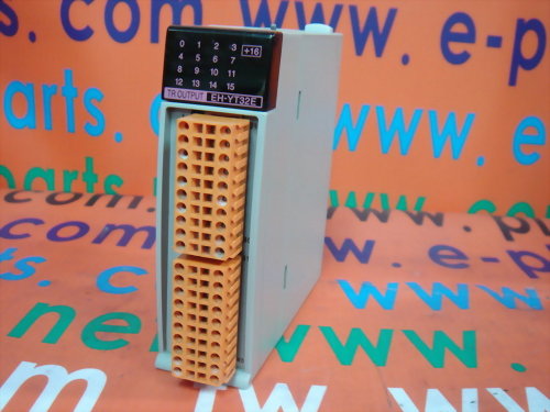 HITACHI PROGRAMMABLE CONTROLLER TR OUTPUT EH-YT32E