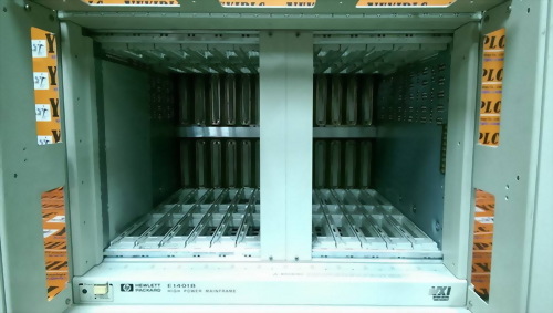 HP E1401B HIGH POWER MAINFRAME 13 SLOTS