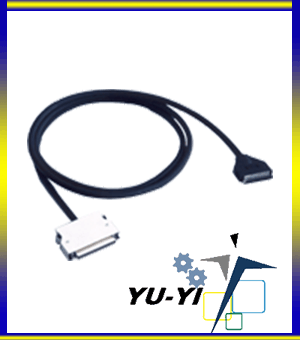 INTERFACE 型式:CAB-4712