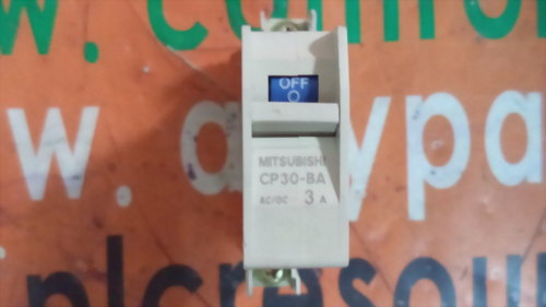 MITSUBISHI CIRCUIT PROTECTOR CP30-BA POLE 1 3A