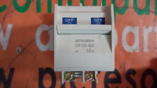 MITSUBISHI CIRCUIT PROTECTOR CP30-BA POLE 2 10A