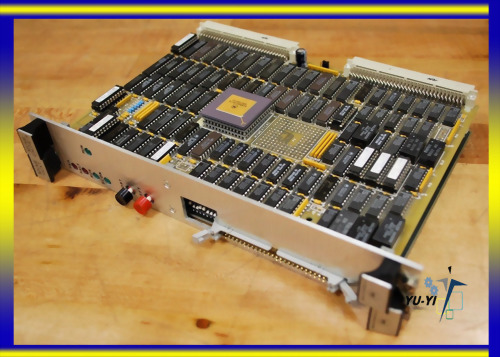 MOTOROLA MVME132XT-01-W1335B04, VME PROCESSOR BOARD