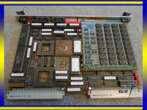 MOTOROLA MVME135A 4MB VME 16MHZ, 68881 FP, 2 RS-232 SERIAL PORTS