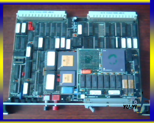 MOTOROLA VME CARD MVME131 SBC 68020 CPU M68KVMMB-851