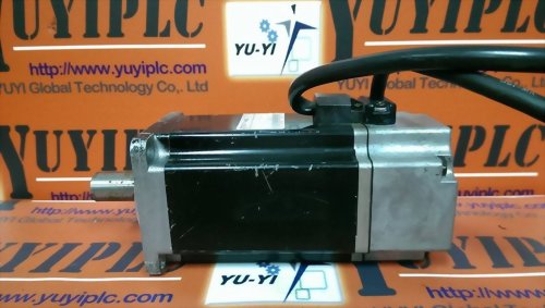 OMRON AC SERVO MOTOR R7M-A40030
