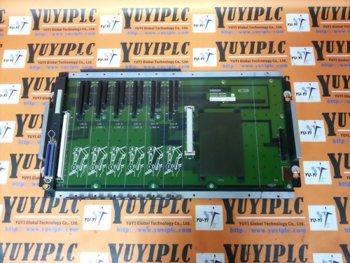 OMRON C200-BC061 / 3G2C5-BC061 CPU BASE UNIT