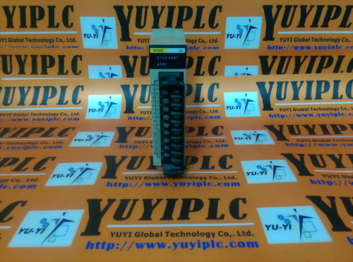 OMRON C200H-OC222 (C200H-0C222) OUTPUT UNIT
