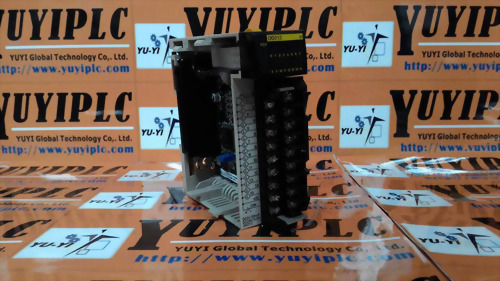 OMRON CQM1-OD212 SYSMAC