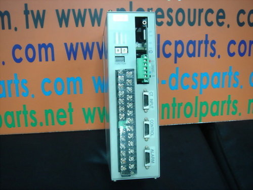 OMRON E5ZE-8AQHD1TCB TEMPERATURE CONTROLLER 24VDC 15W