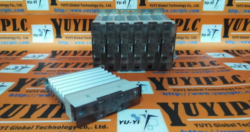 OMRON G3PE-215B DC12-24 SOLID STATE RELAY