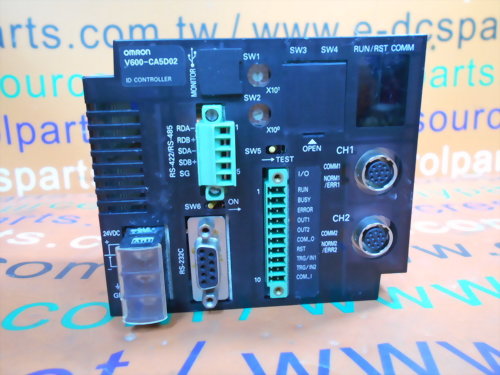 OMRON ID CONTROLLER V600-CA5D02