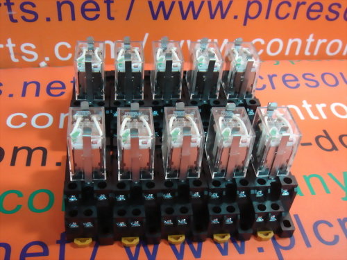 OMRON LY2N-D2 + 2-M4X12