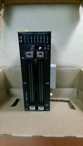 OMRON PLC INPUT UNIT CJ1W-ID261