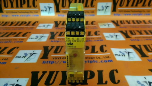 PILZ PNOZ S4 C 751104 SAFETY RELAY GATE MONITOR 24VDC