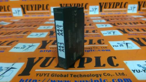 SIENENS 6ES7 132-4BD02-0AA0 Output Module