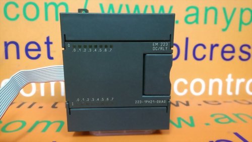 SIEMENS EM223 DC/RLY 1P 6ES7 223-1PH21-0XA0