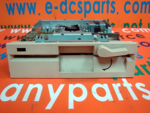 TEAC FD-55GFR / PN:19307671-93 1.2MB 5.25" INTERNAL FLOPPY DISK DRIVE