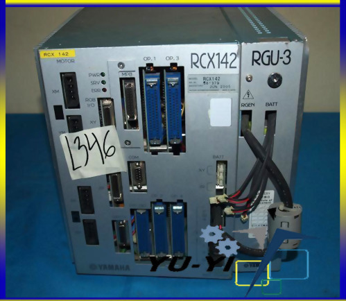 YAMAHA RCX142 ROBOT CONTROLLER WITH RGU3
