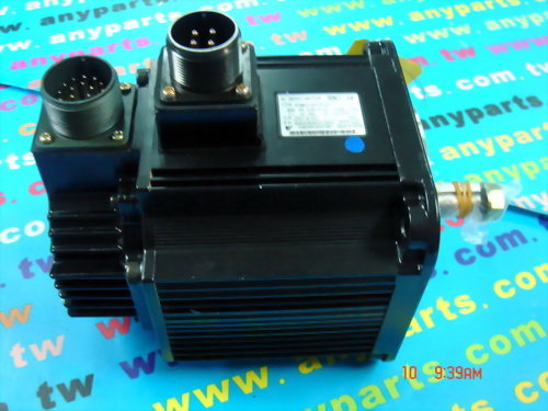 YASKAWA AC SERVO MOTOR SGMG-09V2RCS 850W 7.1A 200V