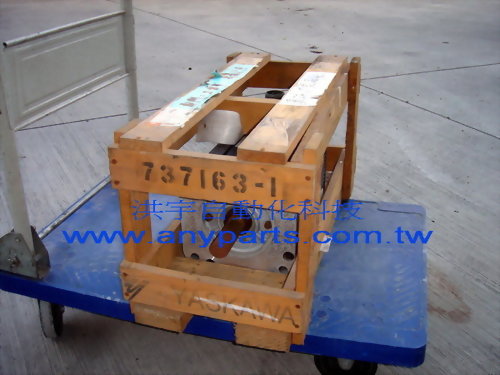 YASKAWA AC SERVO MOTOR USAFED-30CA2X 2.9kW 20A / ENCODER UTOPH-600WC