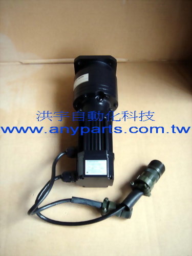 YASKAWA AC SERVO MOTOR USAREM-01CEM4 100W 1A