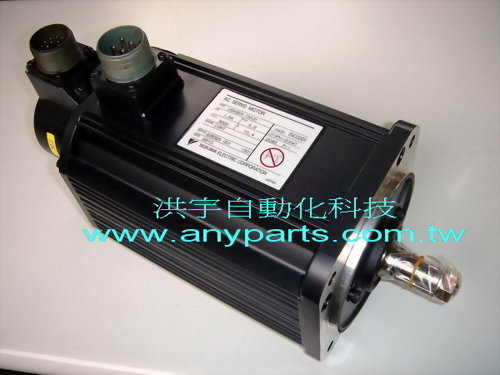 YASKAWA AC SERVO MOTOR USASEM-15A31 1.54kW 10.4A / ENCODER UTOPH-20AWT